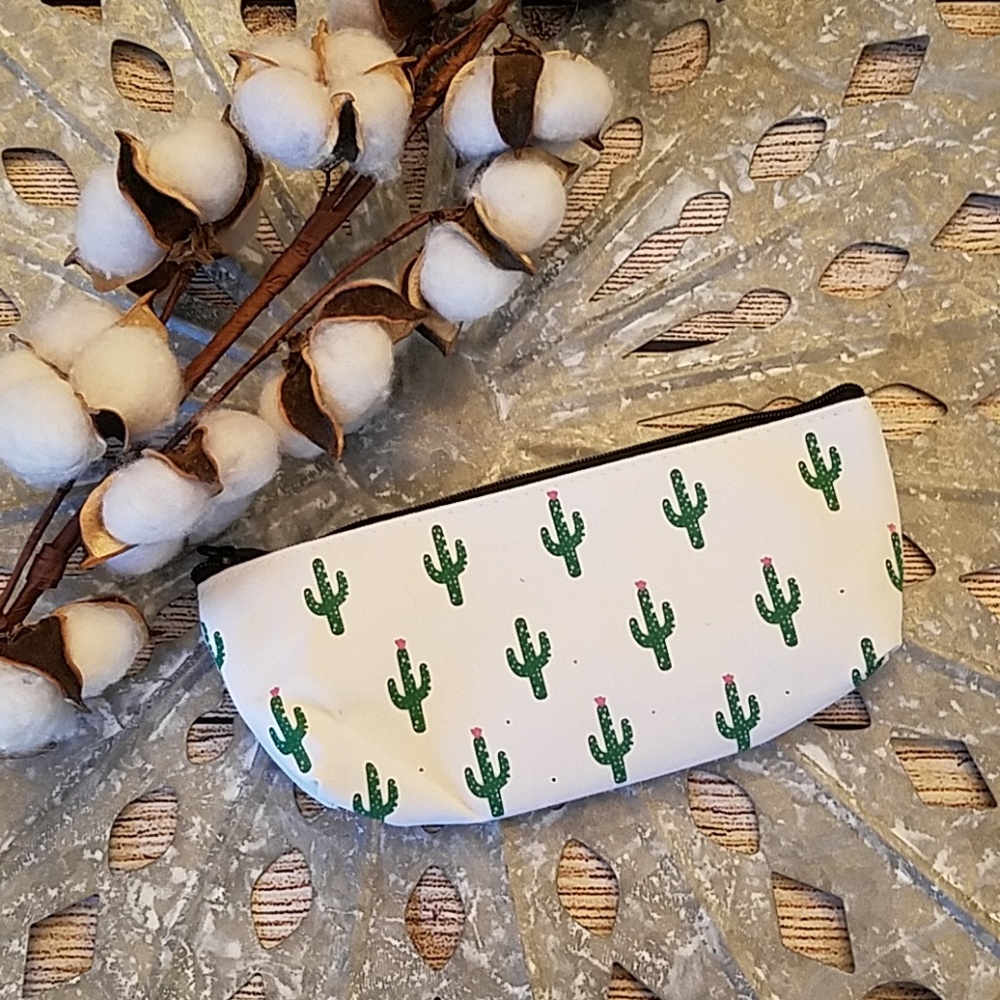 50%off w/purchase, New Small Makeup Zipper Pouch